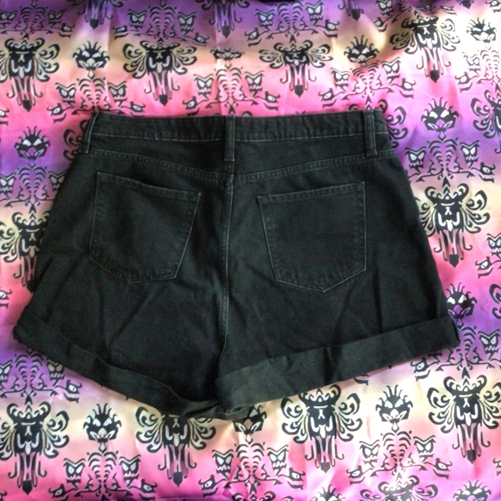 Wild Fable Black Highest Rise Mom Shorts Denim - Picture 3 of 6